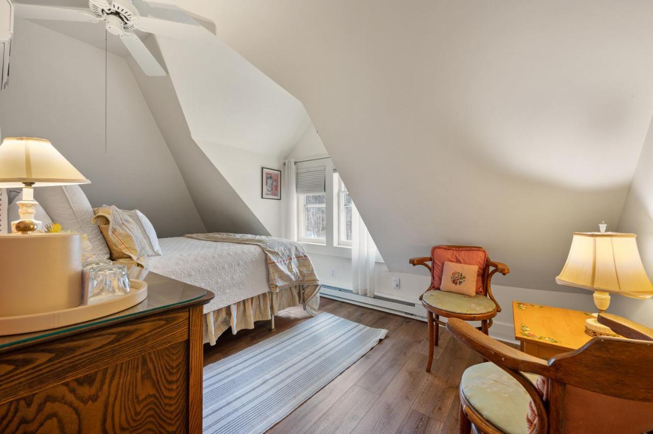 Brook Farm Inn Lenox Zewnętrze zdjęcie