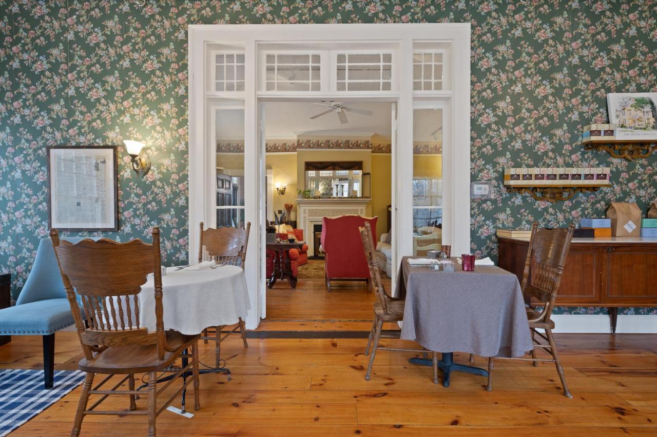 Brook Farm Inn Lenox Zewnętrze zdjęcie